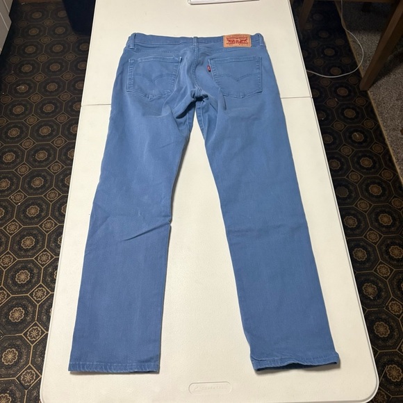 Levi's Men's Light Blue Straight Jeans - Picture 6 of 7